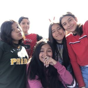 Meet your Posher, Brenda